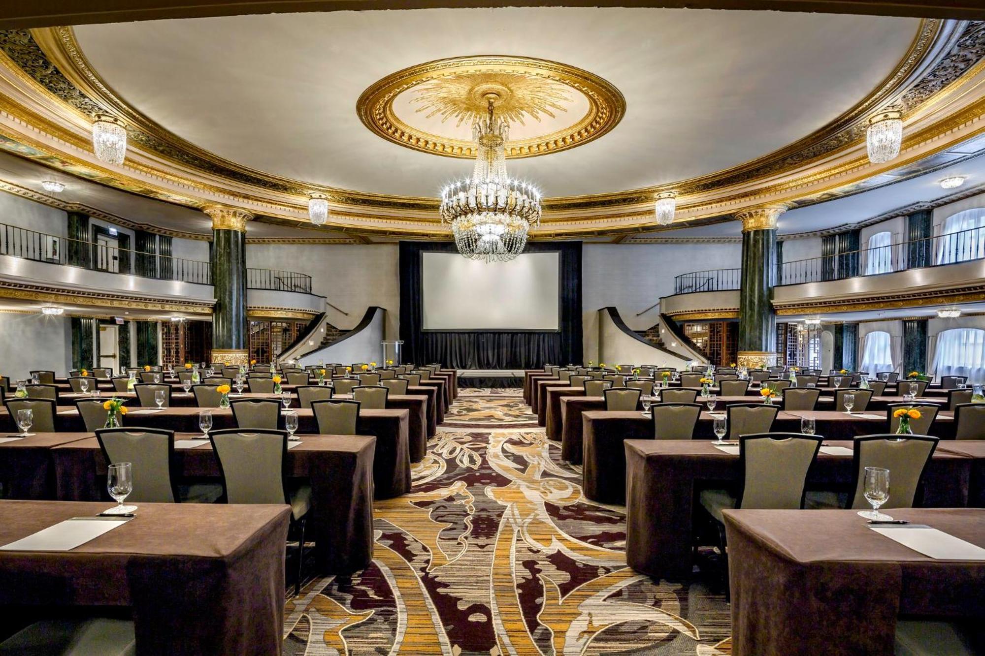 Intercontinental Chicago Magnificent Mile By Ihg Hotel Екстериор снимка