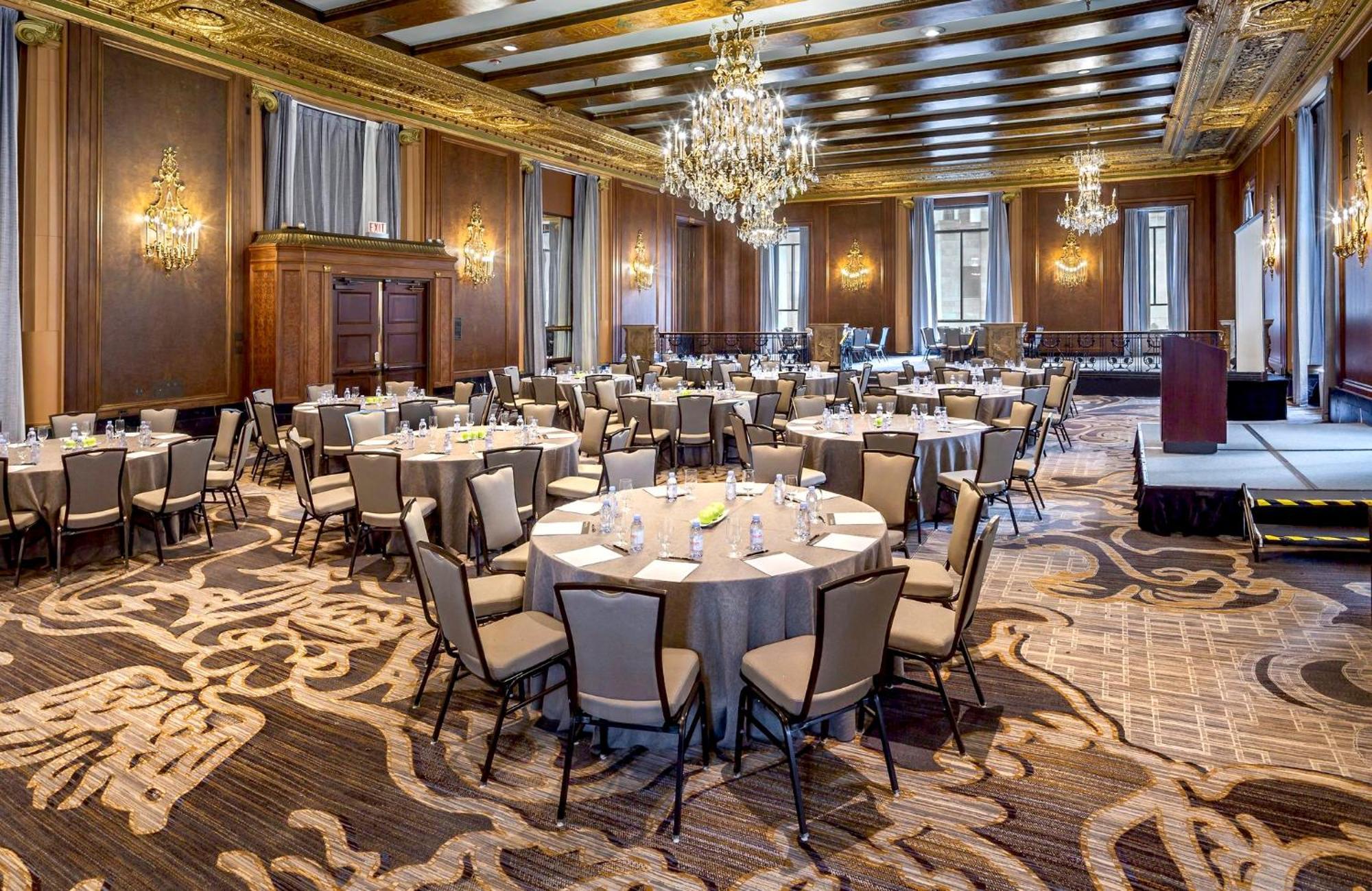 Intercontinental Chicago Magnificent Mile By Ihg Hotel Екстериор снимка